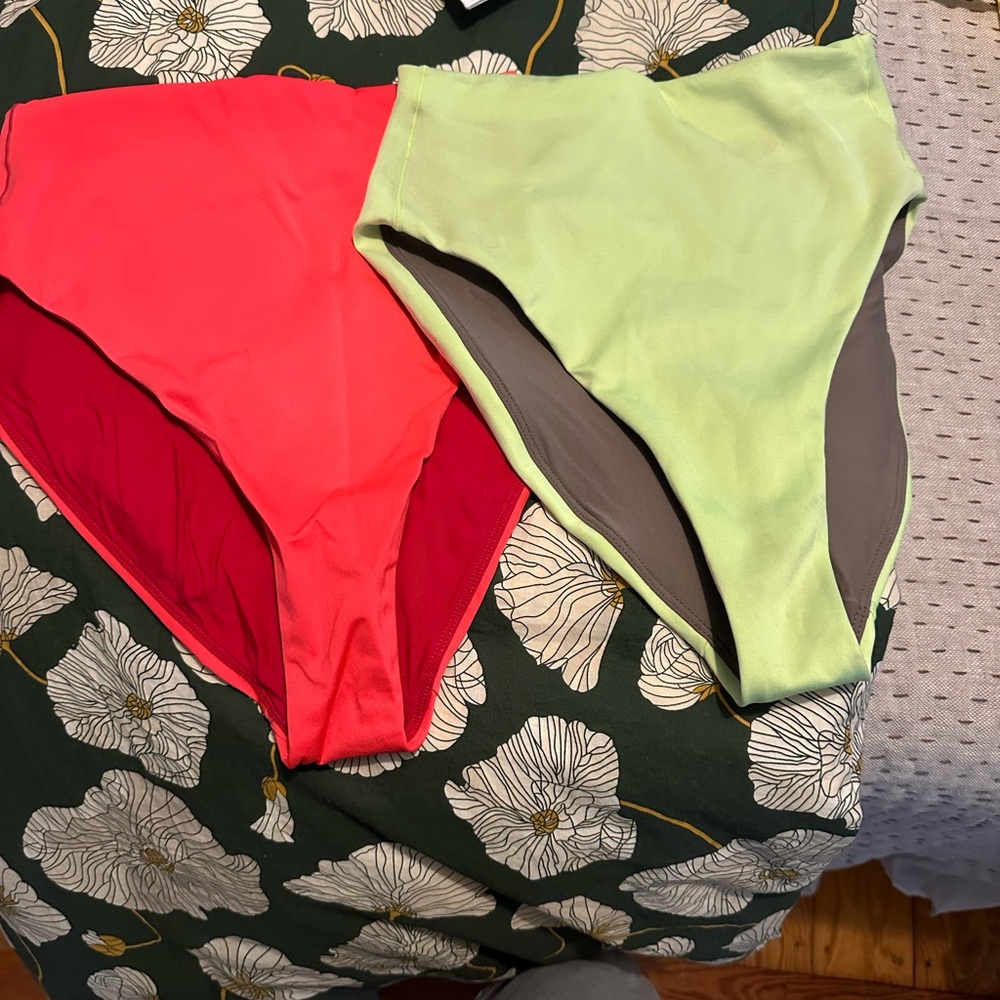 Left on Friday Hi Hi Bikini Bottoms